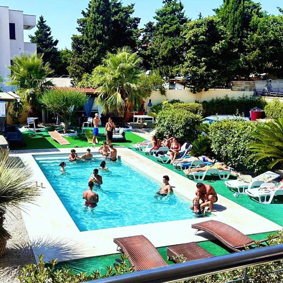 Kristal Paris Resort Novalja Exterior photo